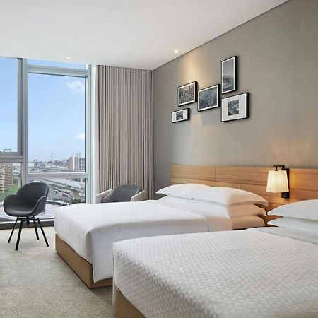 Four Points By Sheraton Linkou Eksteriør bilde